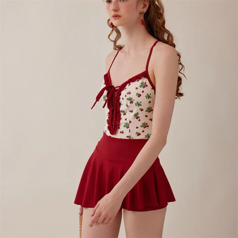 2024 New Bikini Swimsuit Girl's Beach Vaion Stberry Print One-Piece Cover-Up Swimming Suit Casual Women's Swimwear