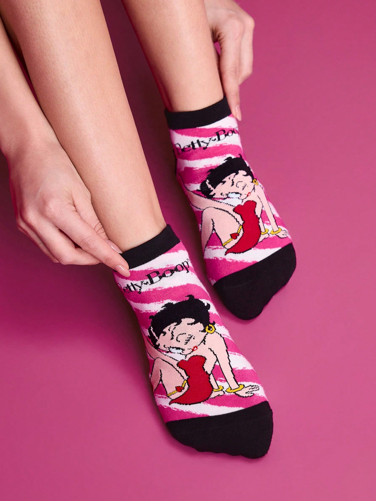 Betty Boop x SHEIN 女性用コンフォートカートゥーン柄アンクルソックス2ペア、ギフト