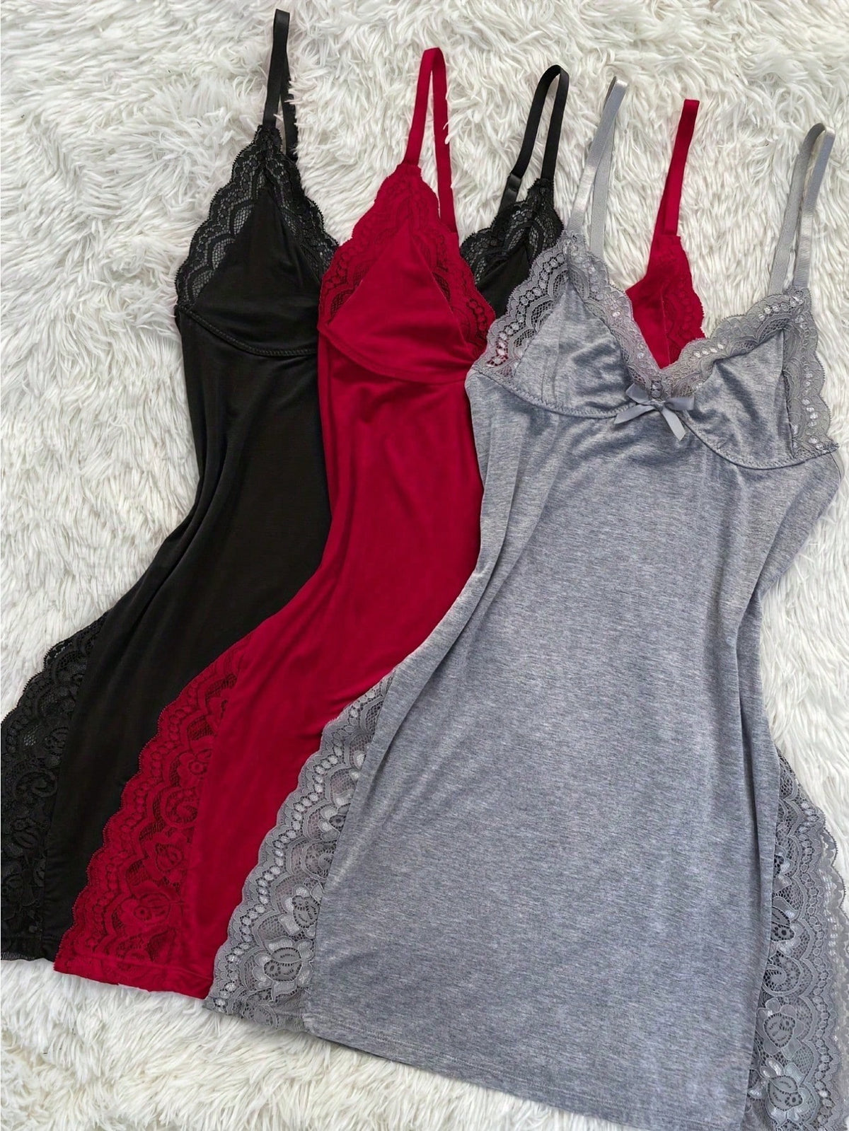 3-Pack Ladies' Sexy Lace Splicing Pajamas - Soft Satin Touch, Side Split Design, Adjustable Thin Shoulder Straps, Black/Red/Grey - Hand Washed Elegant Adult Loungewear Only, Couples' Supporting Pajamas, Comfortable Night Wear, Imitation Satin Fabric,