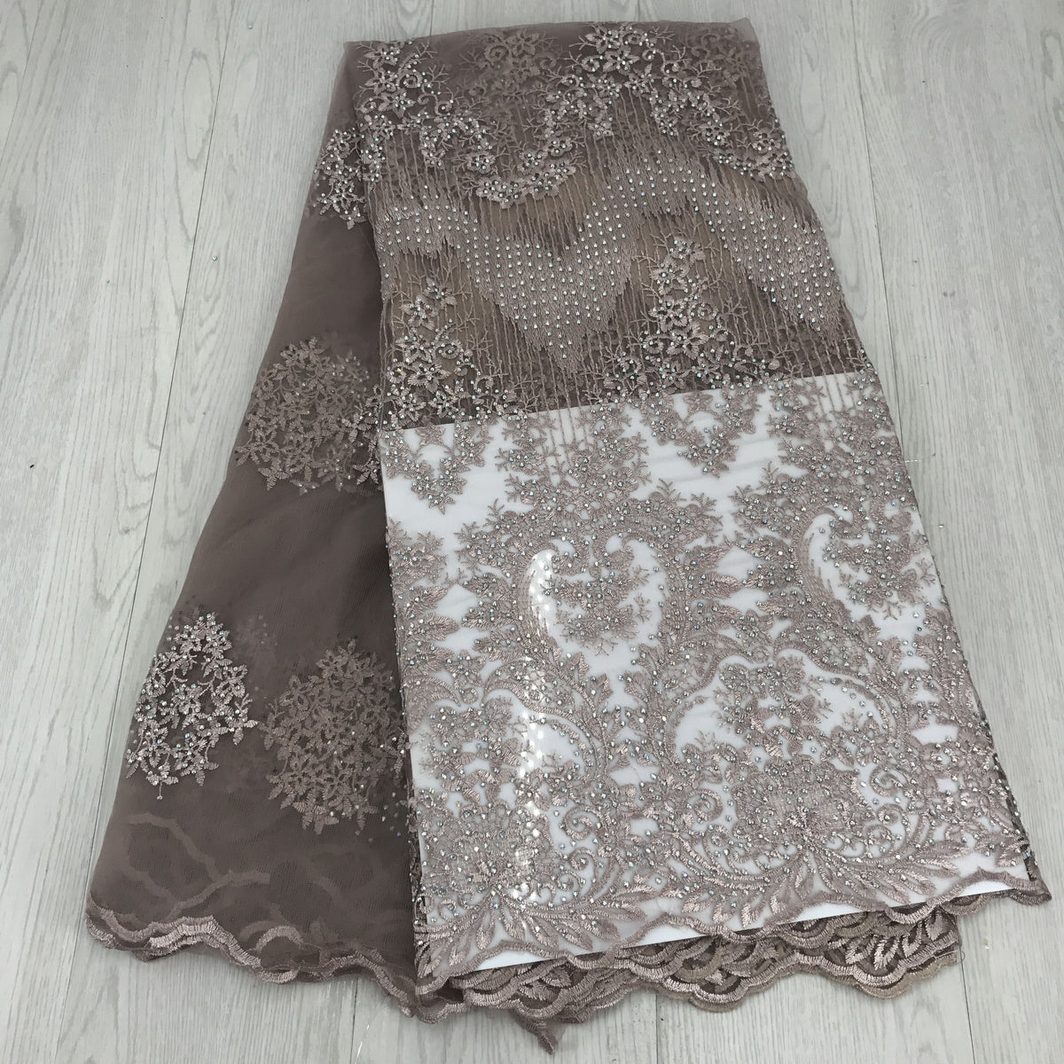 2025 Nigerian Embroidered African Lace Fabric for Wedding - No. 049, 5 Yards