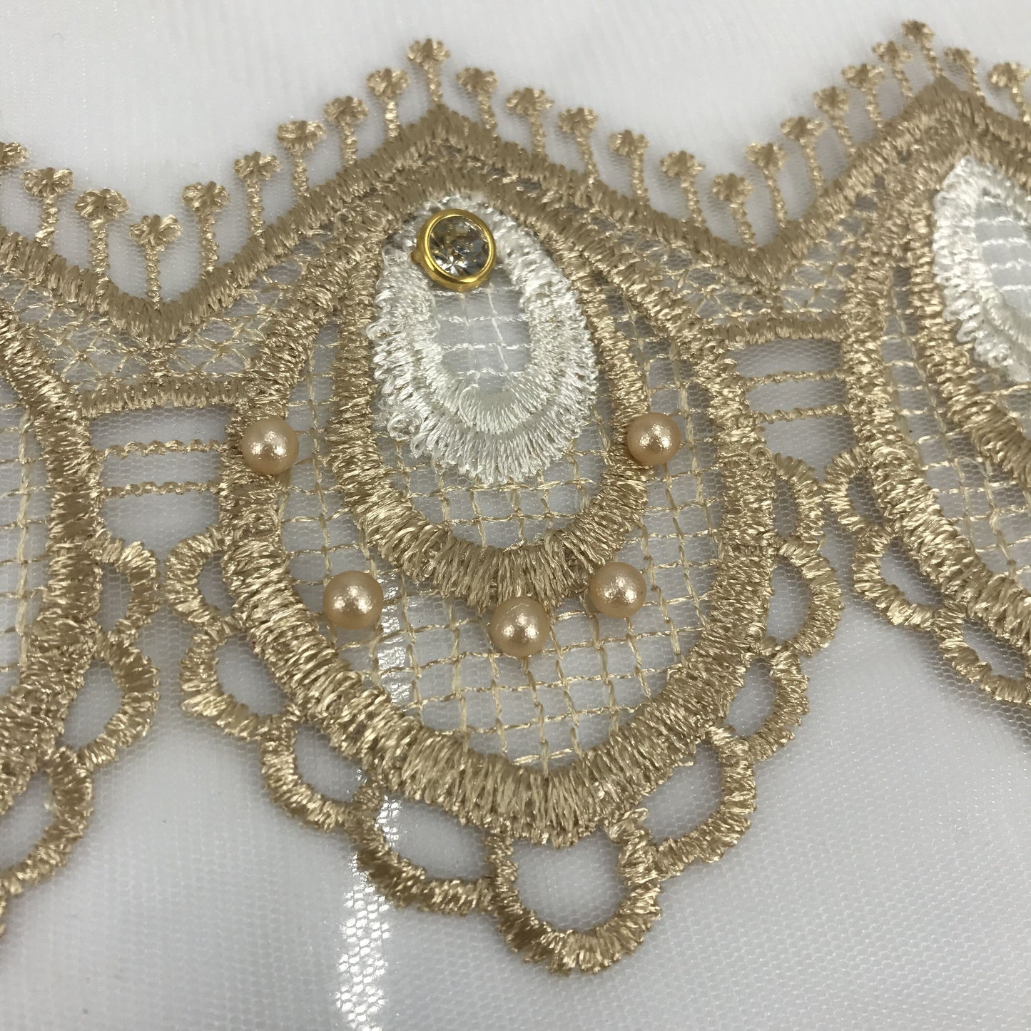 2025 Nigerian Embroidered  Lace Fabric High Quality 5 Yards African Lace Fabric Lace Wedding Dress for Women party Dress .DIY SEWING