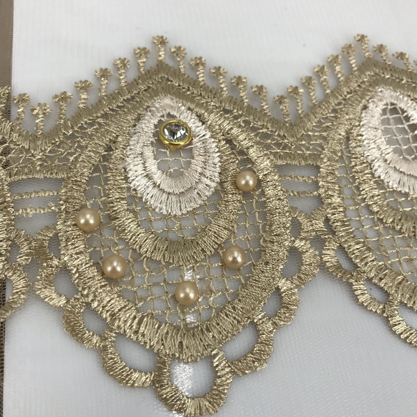 2025 Nigerian Embroidered  Lace Fabric High Quality 5 Yards African Lace Fabric Lace Wedding Dress for Women party Dress .DIY SEWING
