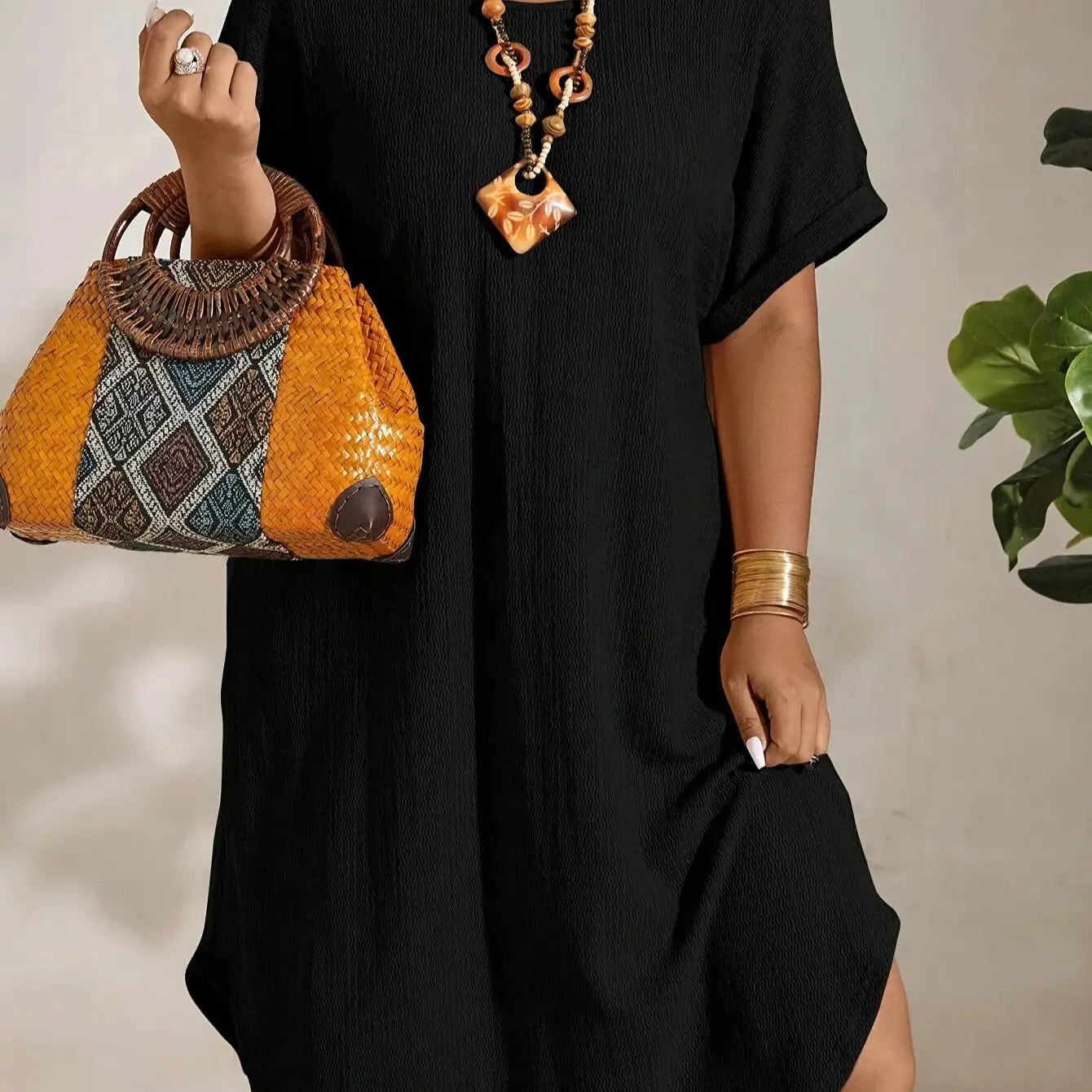 Plus size women's crew neck dress