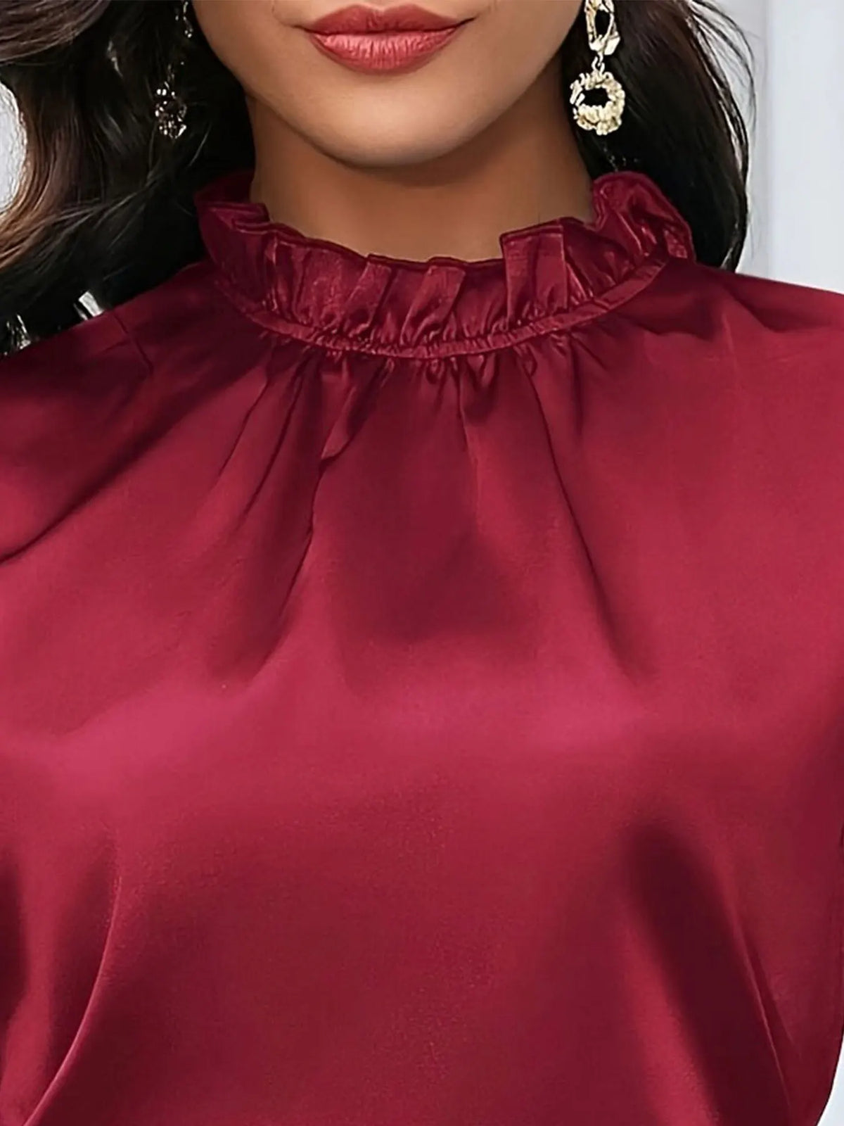 Womens Plus Size Satin Casual Shirt Summer Round Neck Short Sleeve Blouse Machine Washable Solid Color Top for Office Casual