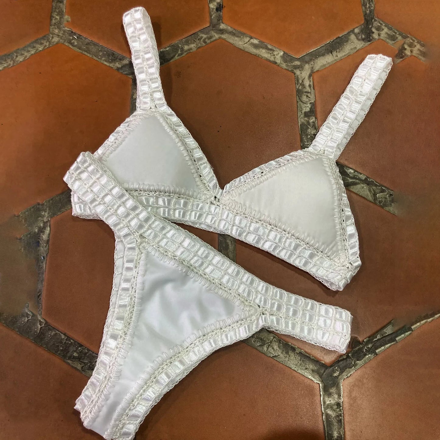 Pink Crochet Bikini 2025 Sexy Women Swimsuit Female Swimwear Micro Bikini Set Bandeau Swimming Suit Beachwear Brazilian Biquini