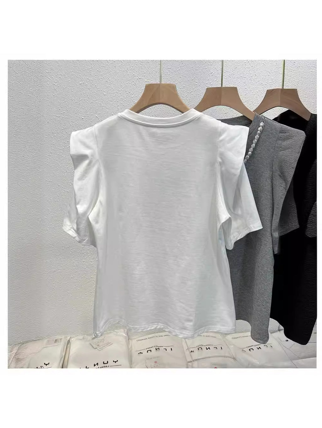 レディース半袖Tシャツ、夏物、ユニークなデザイン、スタイリッシュでトレンディなゆったりフィット