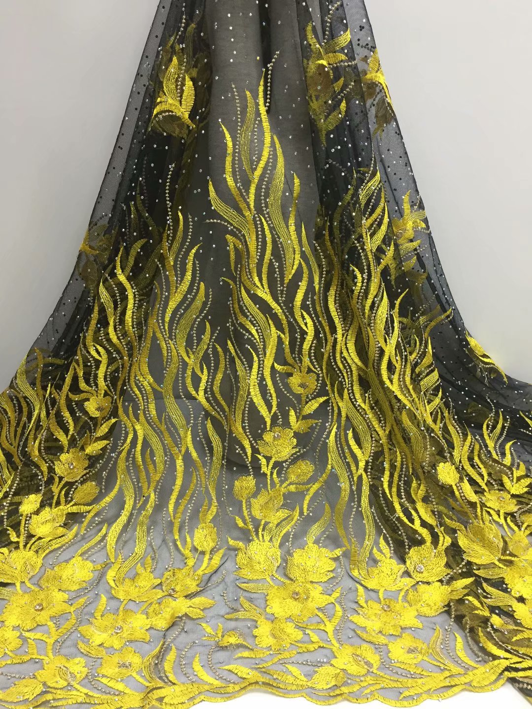 2025 Nigerian Embroidered African Lace Fabric for Wedding - No. 051, 5 Yards